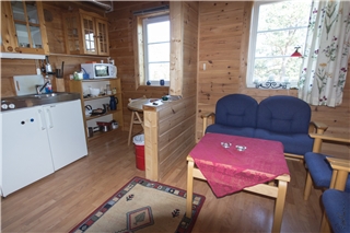 Overnatting i Son - Solåsen Pilegrimsgård nær Rygge Flyplass, Moss, Vestby, Son. Pris fra kr. 350/pers ved 2 personer i rommet (kr. 700/rom)